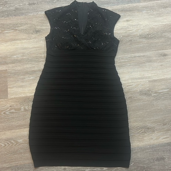 🖤 R&M Richards Black Sequin Lace Cocktail Dress | Size 10P - Picture 3 of 11